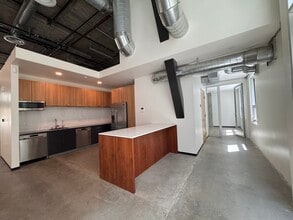 4061-4065 Glencoe Ave, Marina Del Rey, CA à louer Photo intérieure– Image 2 sur 7