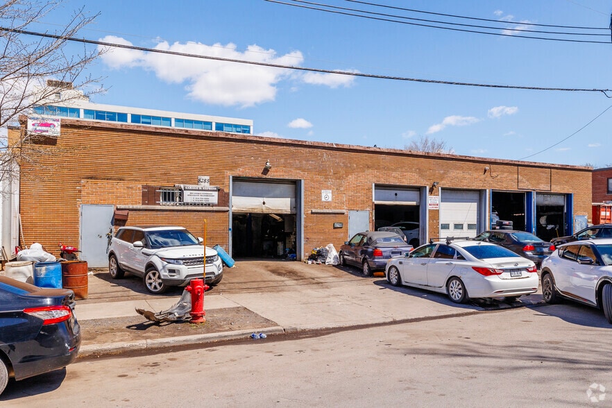 8275-8285 Rue Mayrand, Montréal, QC à vendre - Photo principale – Image 1 sur 3