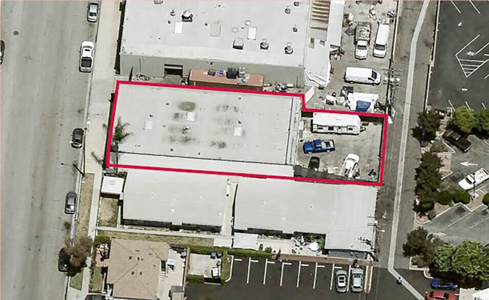 15342 Colorado Ave, Paramount, CA à vendre - Aérien – Image 2 sur 4