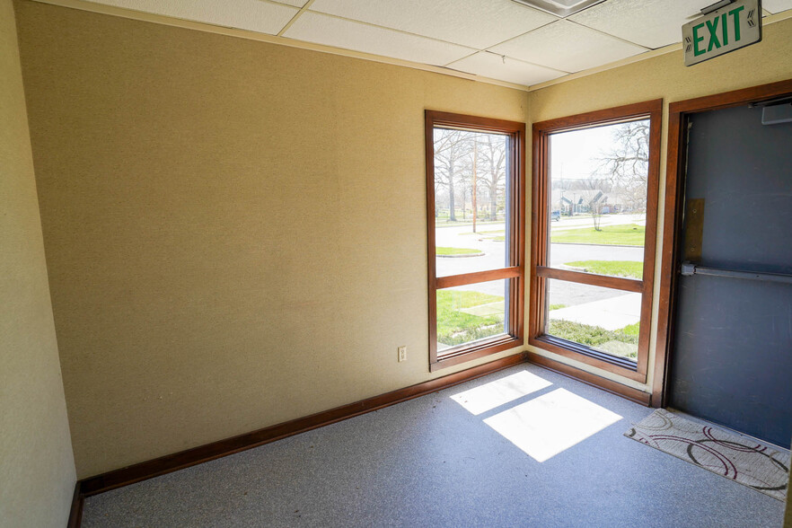 3401 Lake Ave, Fort Wayne, IN à louer - Photo de l’immeuble – Image 2 sur 5