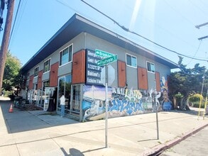 2900-2920 Fruitvale Ave, Oakland, CA à louer Photo de l’immeuble– Image 1 sur 8