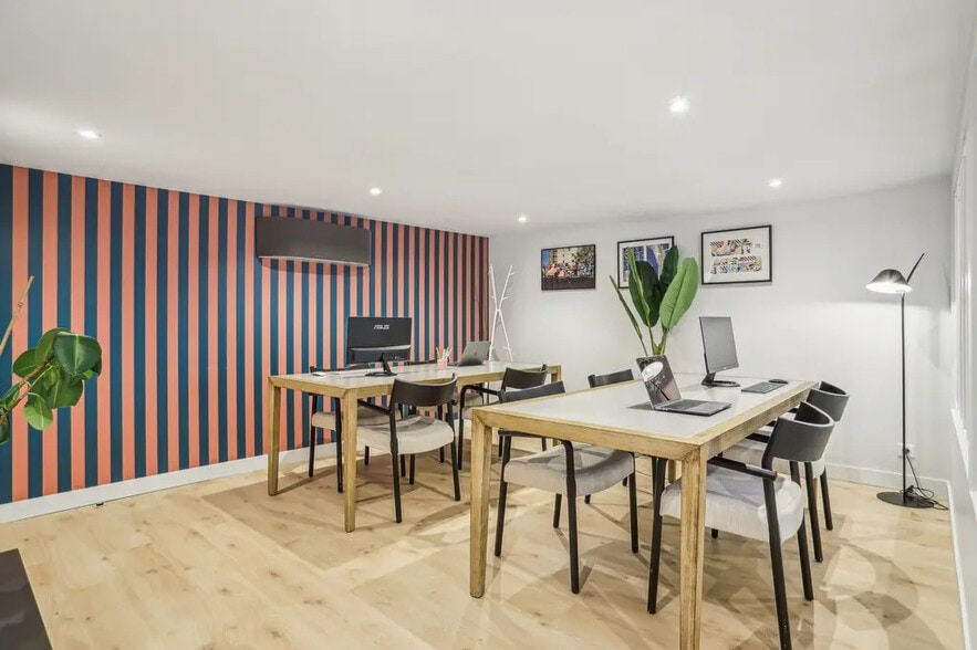 28 Rue Du Sentier, Paris à louer - Photo de l’immeuble – Image 2 sur 6