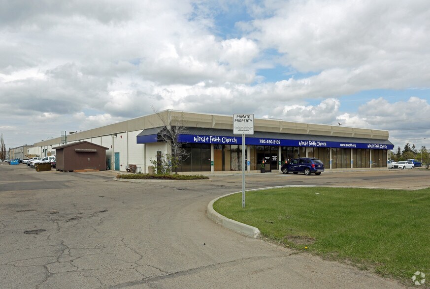 3904 91st St NW, Edmonton, AB à louer - Photo principale – Image 1 sur 3