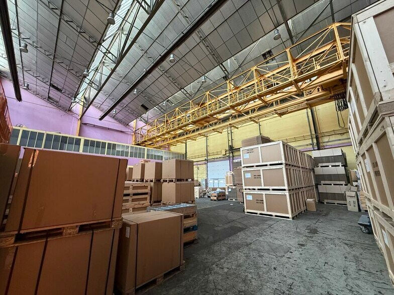 Industriel/Logistique dans Persan à louer - Photo intérieure – Image 3 sur 9