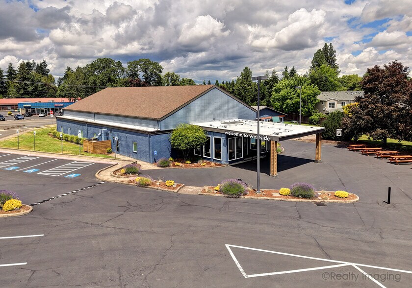 18390 SW Farmington Rd, Aloha, OR à vendre - Photo de l’immeuble – Image 2 sur 54