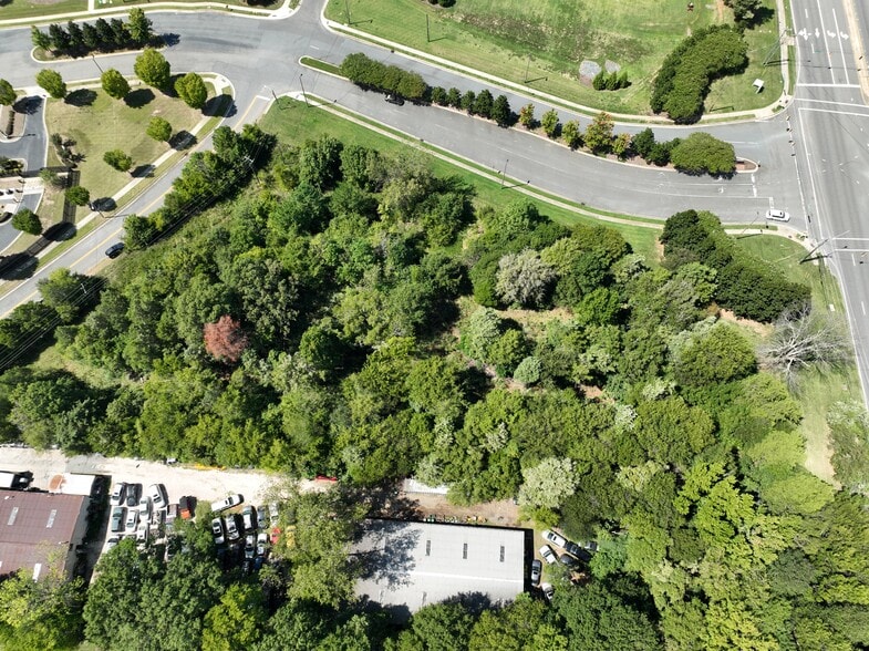 1633 Arrowood Road, Charlotte, NC à vendre - Aérien – Image 2 sur 9