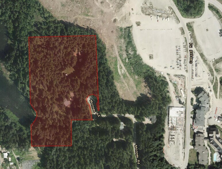 2941 Mcinnes Rd, Revelstoke, BC à vendre - Photo de l’immeuble – Image 2 sur 20