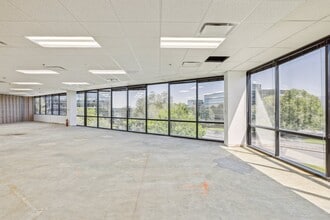 7090 S Union Park Ctr, Midvale, UT à louer Photo de l’immeuble– Image 1 sur 6