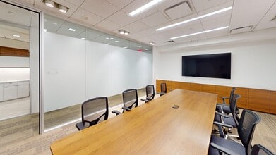 24 Waterway Ave, The Woodlands, TX à louer Photo intérieure– Image 2 sur 4