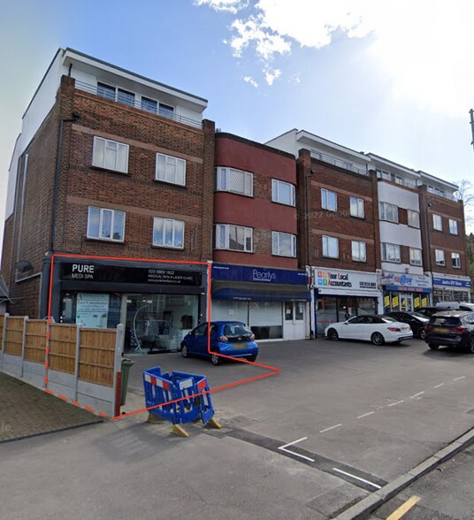 9 Chigwell Rd, Londres à louer - Photo de l’immeuble – Image 2 sur 5