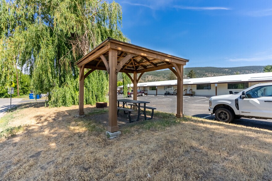 1801 Chapman St, Merritt, BC à vendre - Photo de l’immeuble – Image 3 sur 31