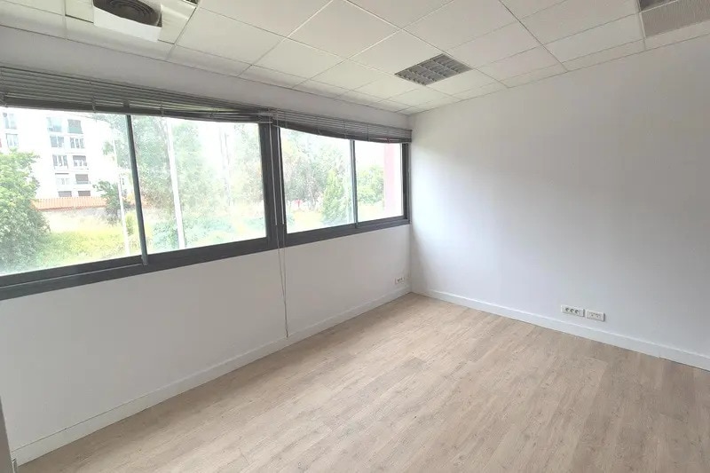 Bureau dans Perpignan à louer - Photo intérieure – Image 2 sur 6