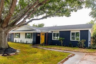 Plus de détails pour 811 Matchett St, Brenham, TX - Logement à vendre