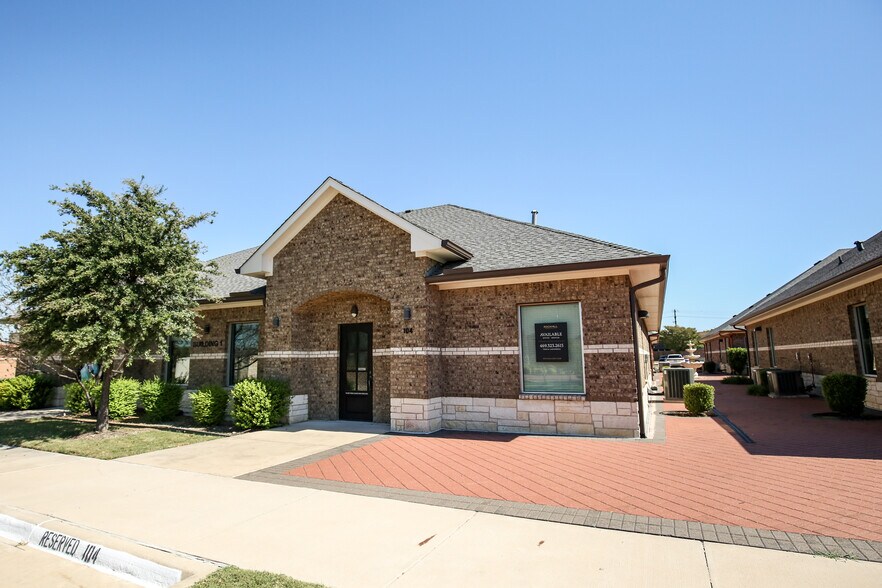 4433 Punjab Way, Frisco, TX à louer - Photo de l’immeuble – Image 1 sur 21
