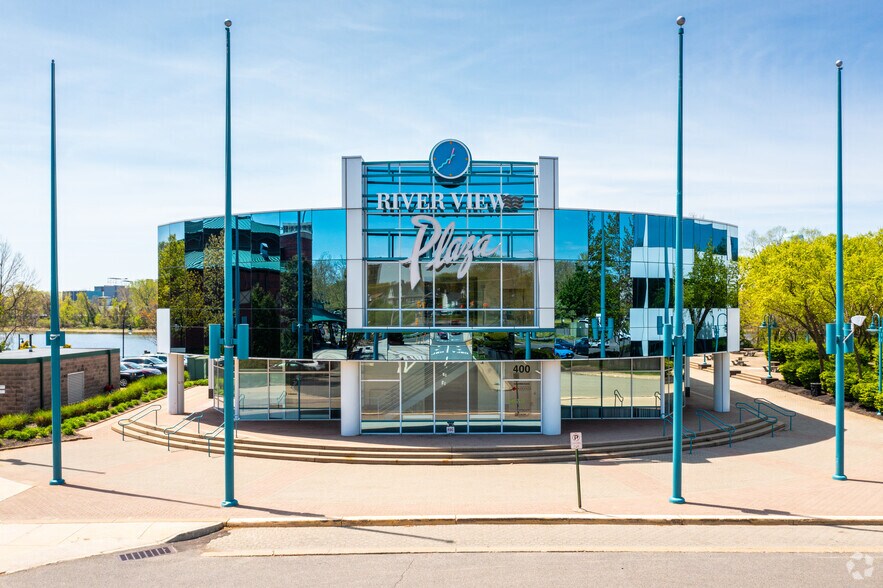 400 Riverview Plz, Trenton, NJ à louer - Photo de l’immeuble – Image 3 sur 16