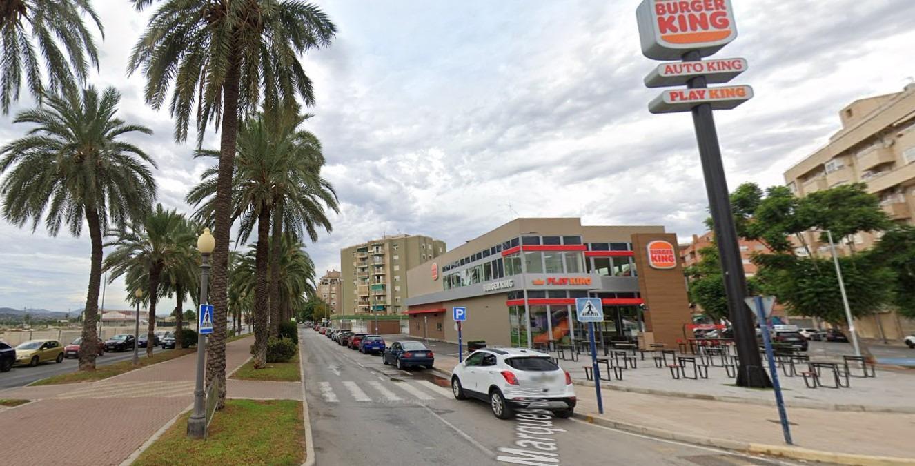 Luis, 13, Orihuela, Alicante à vendre Photo de l’immeuble– Image 1 sur 4
