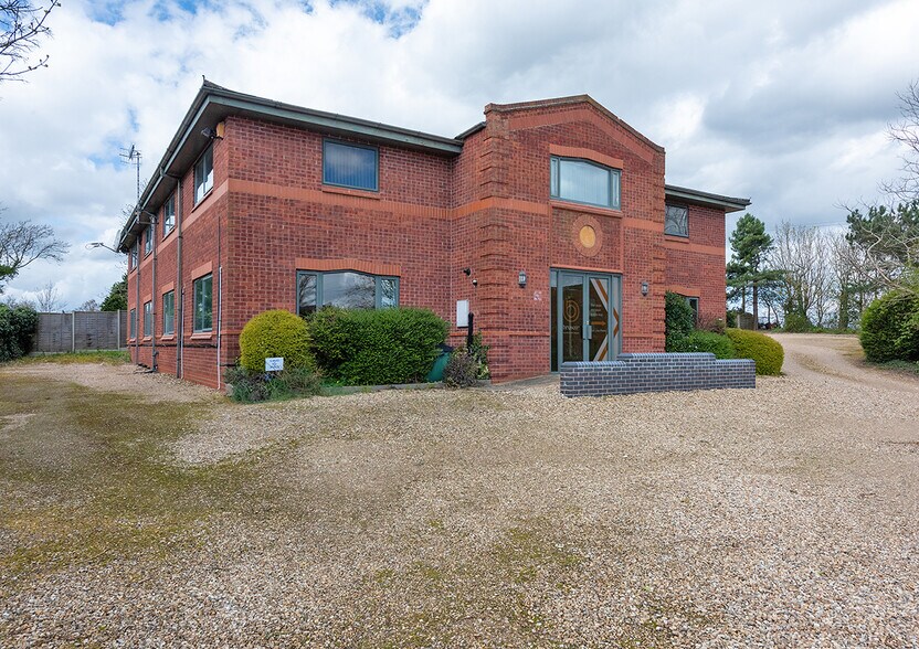 Station Rd, Offenham à vendre - Photo de l’immeuble – Image 2 sur 6
