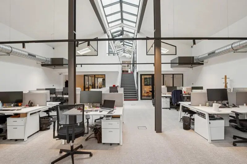 Bureau dans Courbevoie à vendre - Photo intérieure – Image 3 sur 12