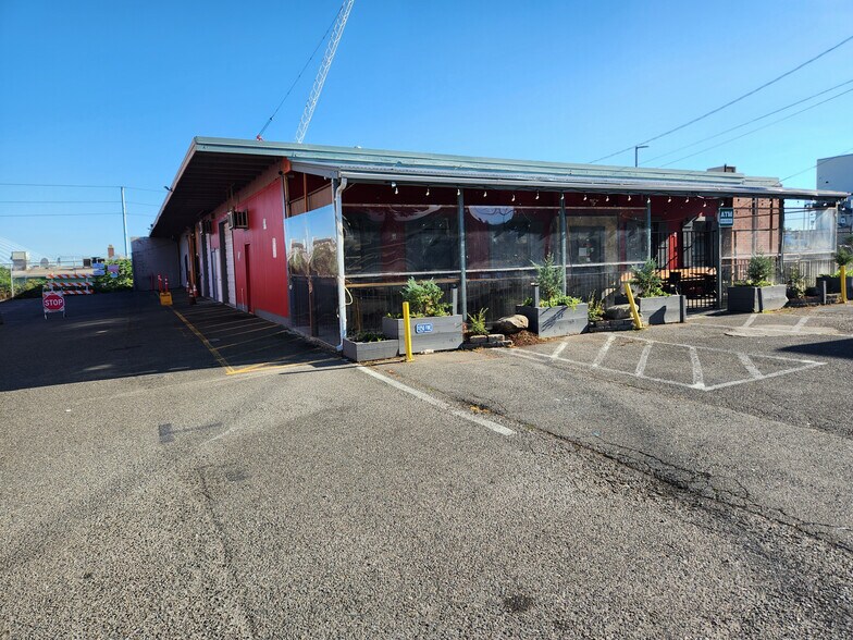 411 E 26th St, Tacoma, WA à vendre - Photo de l’immeuble – Image 3 sur 16