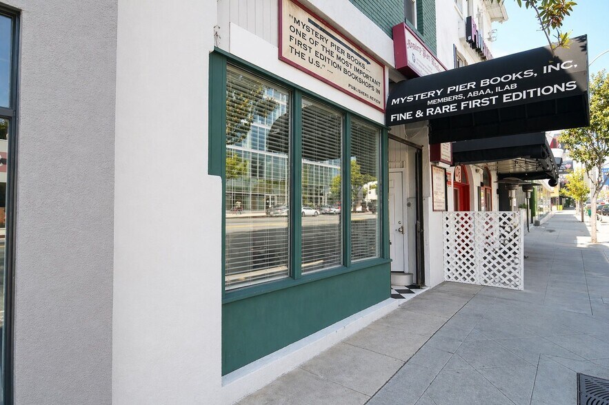 8826 W Sunset Blvd, West Hollywood, CA à vendre - Photo de l’immeuble – Image 3 sur 15