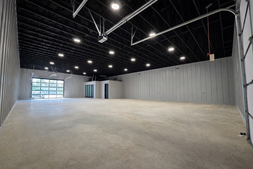 7726 Harwell St, White Settlement, TX à louer - Photo de l’immeuble – Image 3 sur 9