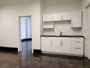 275 4th St E, Saint Paul, MN à louer Photo intérieure– Image 1 sur 5