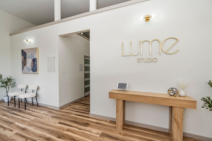 260 Sheppard Ct, Waynesboro, VA à louer - Photo de l’immeuble – Image 1 sur 21