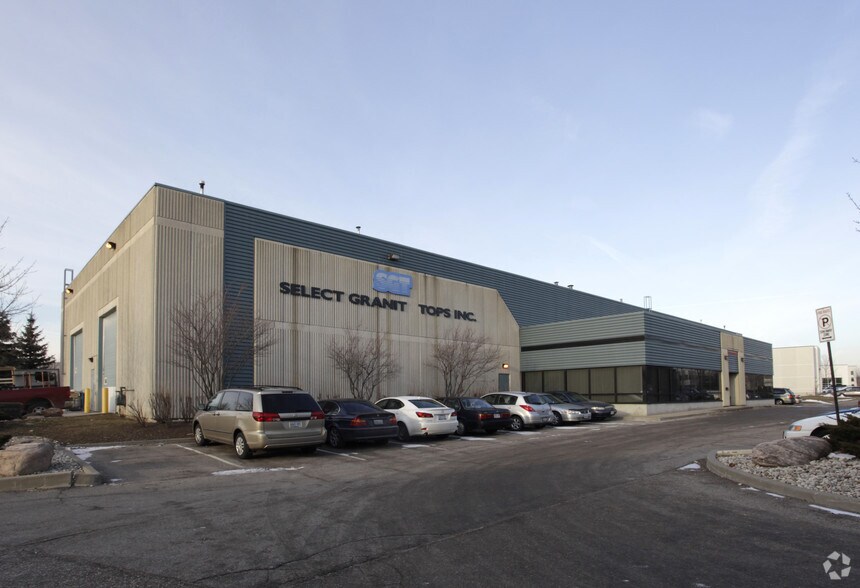 45 Moyal Ct, Concord, ON à louer - Photo principale – Image 1 sur 2