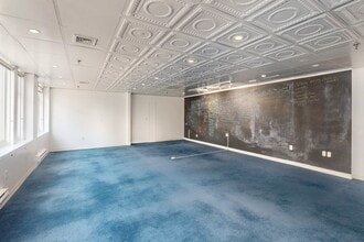 552 Massachusetts Ave, Cambridge, MA à louer Photo intérieure– Image 2 sur 12