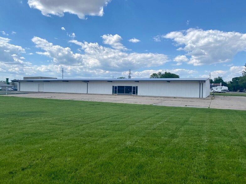 203 S Madison St, Prairie City, IA à vendre - Photo de l’immeuble – Image 1 sur 9