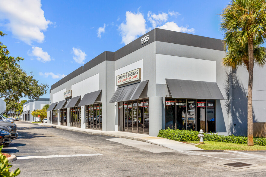 955 S Congress Ave, Delray Beach, FL à louer - Photo de l’immeuble – Image 2 sur 21