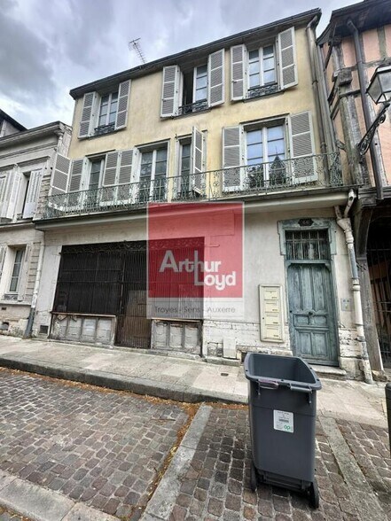 Local commercial dans Troyes à louer - Photo de l’immeuble – Image 3 sur 4