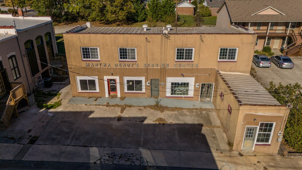 105 Enterprise St, Clinton, SC à vendre - Photo de l’immeuble – Image 3 sur 25