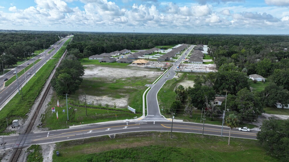 3610 Deeson Rd, Lakeland, FL à vendre - Photo de l’immeuble – Image 2 sur 19