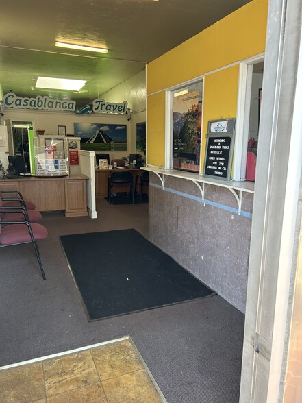 915 E Alisal St, Salinas, CA à louer - Hall d’entrée – Image 3 sur 9