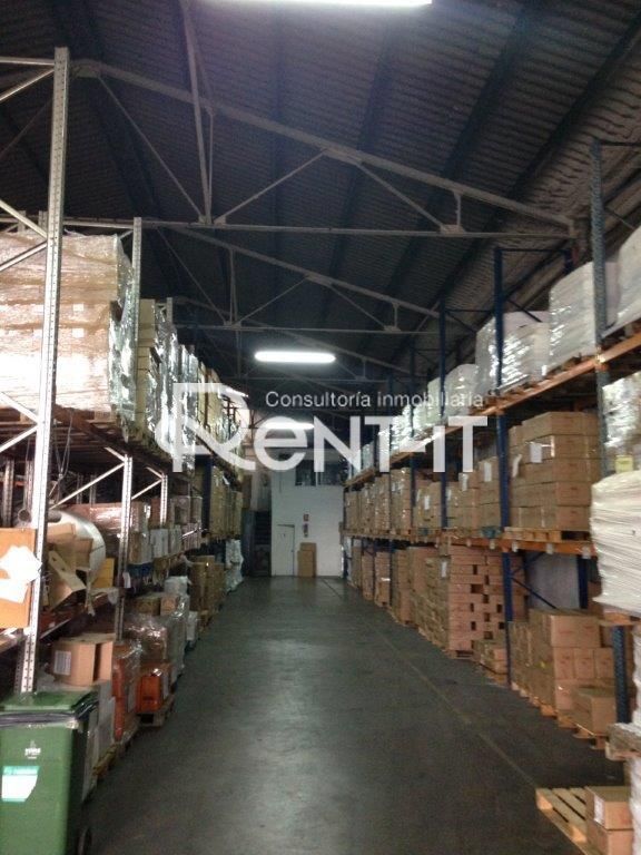 Industriel/Logistique dans Sant Boi de Llobregat, Barcelona à vendre Photo intérieure– Image 1 sur 3