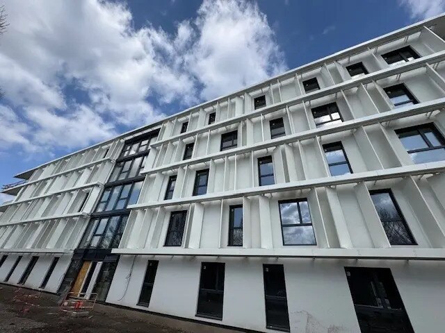 Bureau dans Saint-Étienne à louer - Photo de l’immeuble – Image 1 sur 5