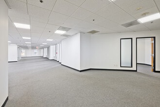 710-714 W Olympic Blvd, Los Angeles, CA à louer Photo intérieure– Image 2 sur 4