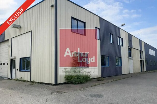 Plus de détails pour Industriel/Logistique à vendre