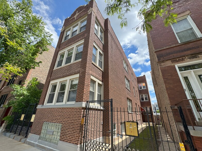 5019 N Ashland Ave, Chicago, IL à vendre - Photo de l’immeuble – Image 2 sur 5