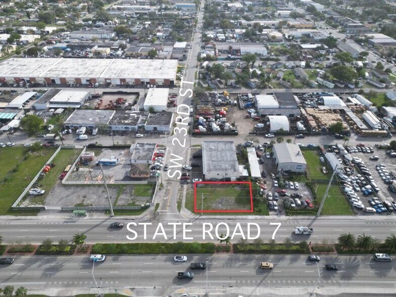 2301 State 7 rd, West Park, FL à vendre - Photo de l’immeuble – Image 3 sur 6