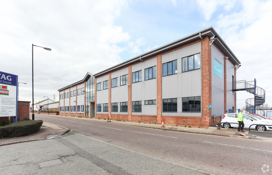 Atlantic St, Altrincham à louer - Photo principale – Image 1 sur 10