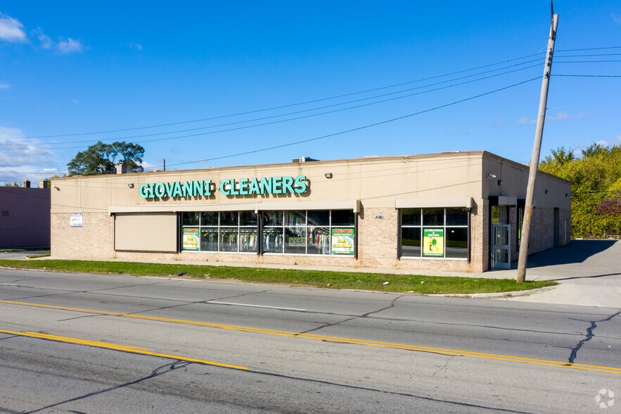 16940 Joy Rd, Detroit, MI à vendre - Photo principale – Image 2 sur 5