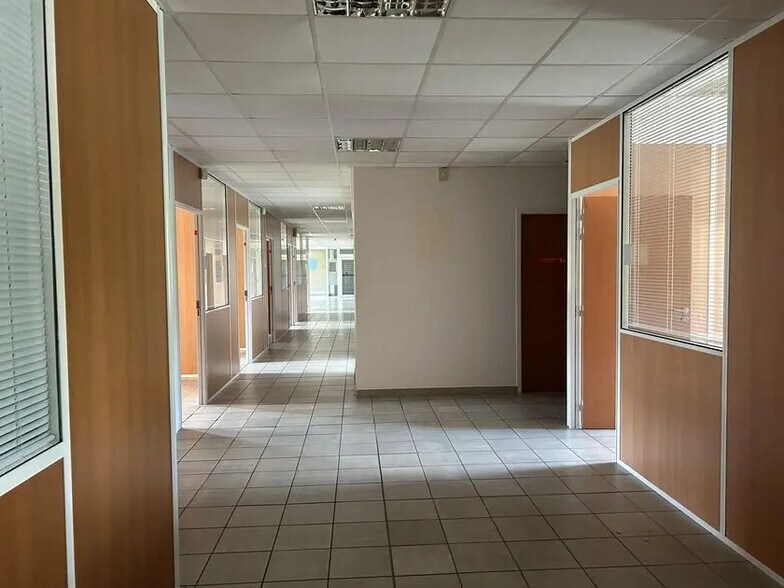 Bureau dans Pamiers à vendre - Photo de l’immeuble – Image 3 sur 3