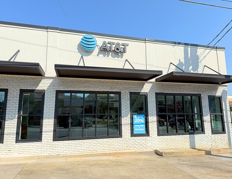 470 Ponce de Leon Ave NE, Atlanta, GA à vendre - Photo de l’immeuble – Image 2 sur 9