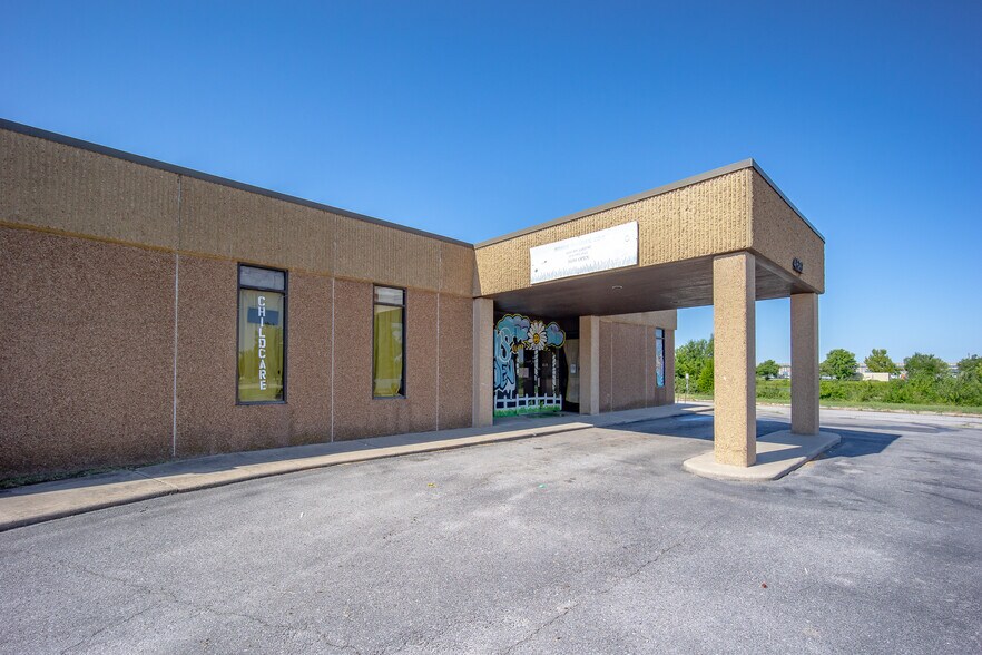 4520 SW 33rd St, Oklahoma City, OK à vendre - Photo de l’immeuble – Image 3 sur 51