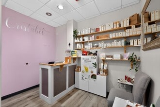 3200 Blue Ridge Rd, Raleigh, NC à louer Photo intérieure– Image 1 sur 9