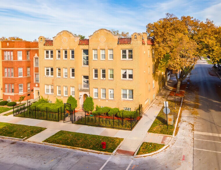 1906 E 86th St, Chicago, IL à vendre - Photo de l’immeuble – Image 1 sur 5