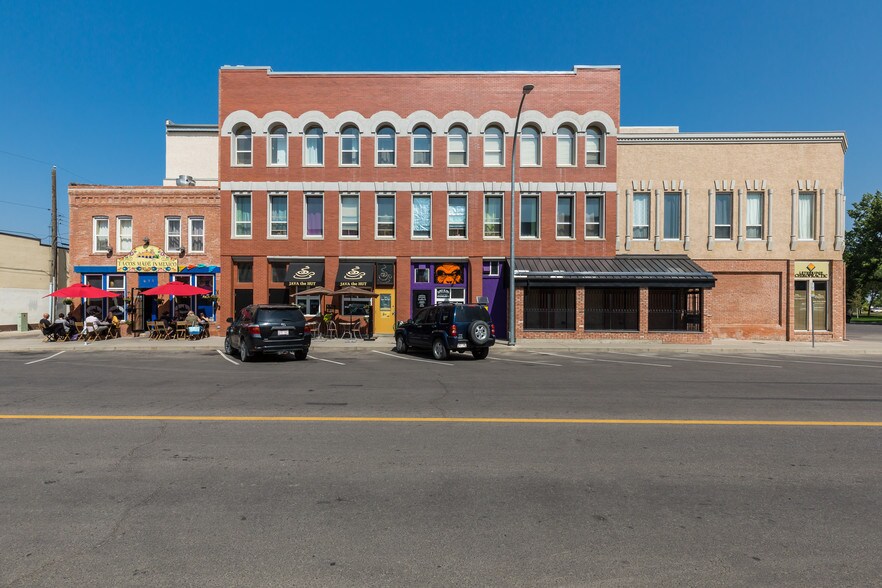 122 5 St S, Lethbridge, AB à vendre - Photo de l’immeuble – Image 3 sur 81