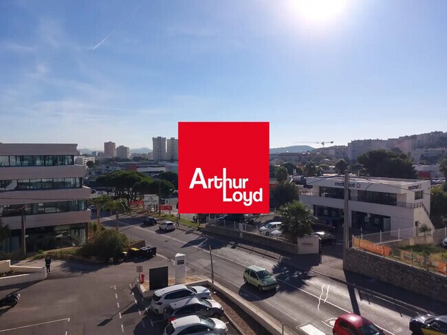 Plus de détails pour Avenue Marcel Paul (Rd 63), La Seyne-sur-Mer - Bureau à louer